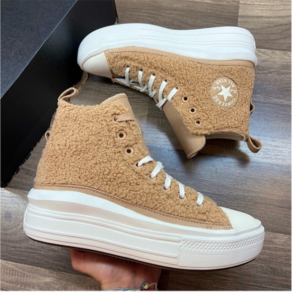 Converse Shoes - Converse Chuck Taylor All Star Move Hi